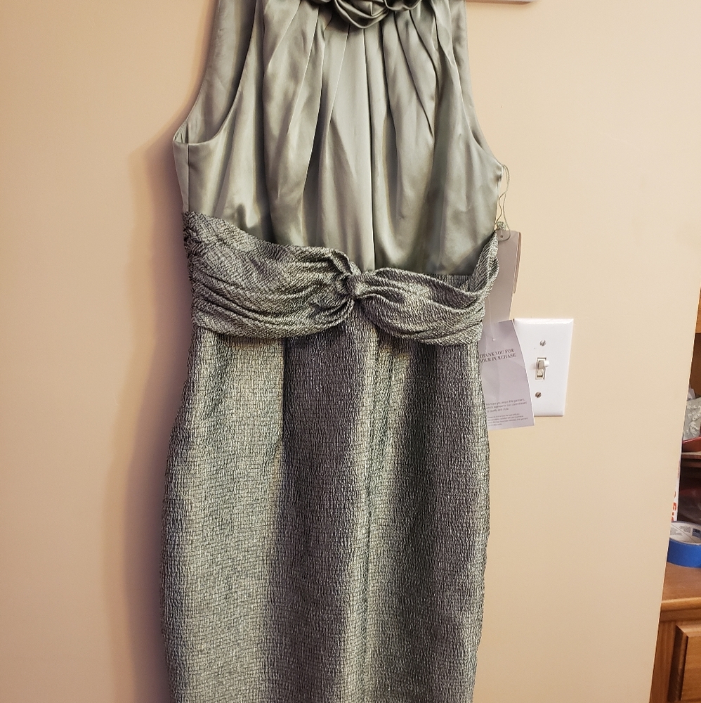 ADRIANNA PAPELL DRESS, Size 4